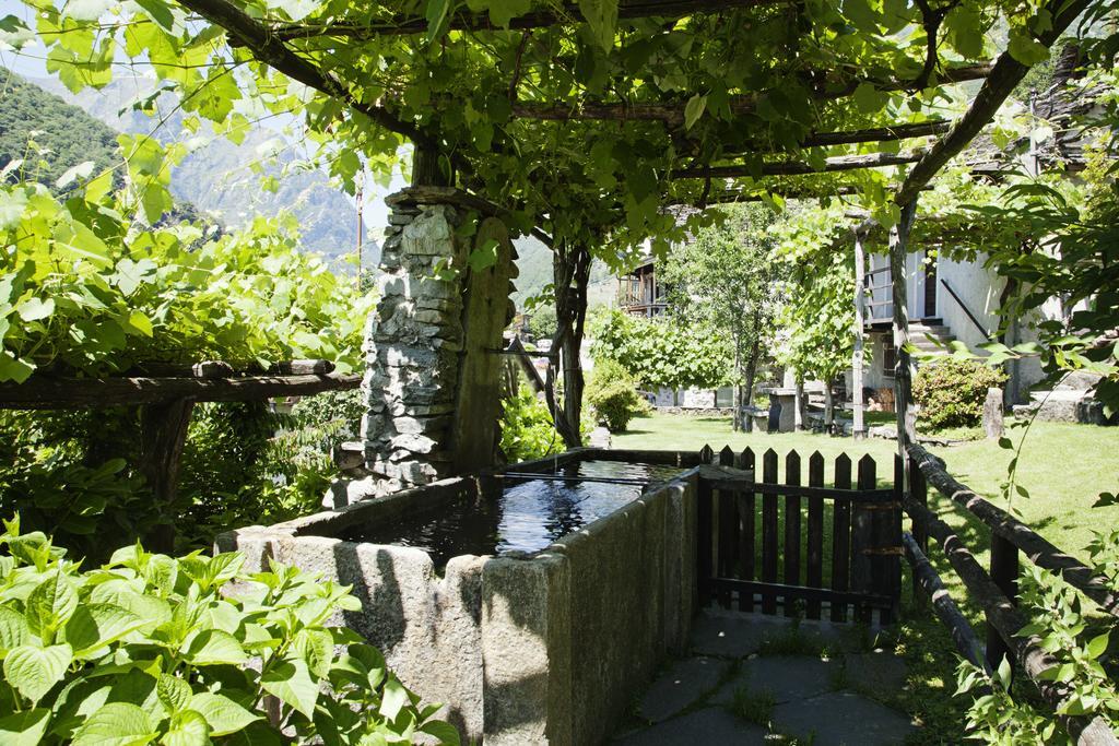 Rustici della Verzasca Ferien Wohnungen Vogorno Exterior foto